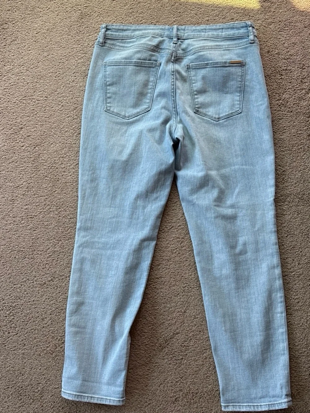 WhiteHouseBlackMarket Blue Women’s Slim Straight Jeans Size 8S